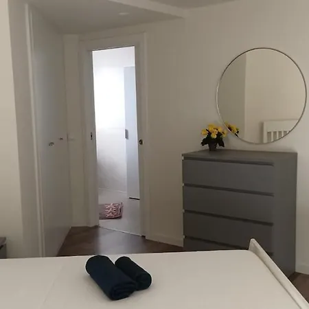 Contemporary 2br With Pool & Gym * L'Hospitalet de Llobregat